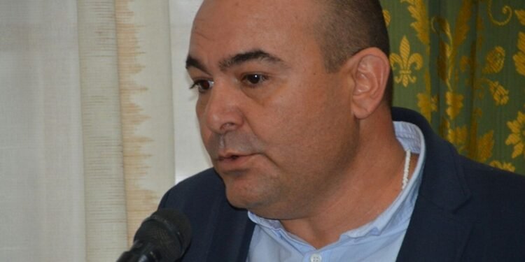 El presidente de la Fundación Canaria Pequeño  Valiente, José Juan Jerez, nos presenta la campaña ‘Enciende la Esperanza’