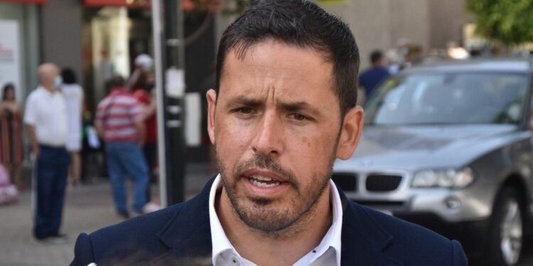 Héctor Suárez, ningún grupo político apoya la instalación de la actividad cementera en Telde