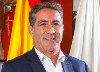 Francisco Candil pide al consistorio que ponga en funcionamiento las infraestructuras existentes en vez de «Construir para luego olvidar»