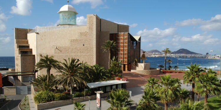 Músicos de Argentina, España, Portugal, Francia, Senegal y Brasil se dan cita en el ciclo Mundos del Auditorio Alfredo Kraus