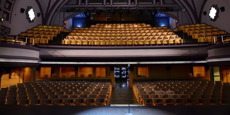 Entrevista a Lorena Matute, El Teatro Guiniguada arranca su temporada 2022 con una amplia oferta