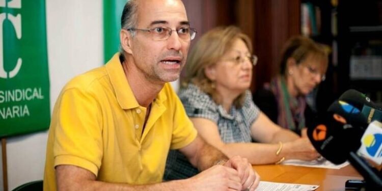 Entrevista a Emilio Armas, STEC-IC considera que el ministro de Educación debe dejar de dar la espalda al profesorado