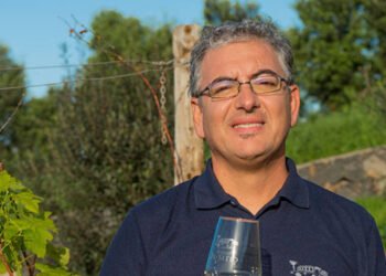 Entrevista al enólogo Pablo López, experto en las variedades vinícolas de Canarias